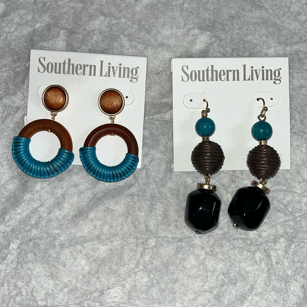 NWT Southern Living earrings